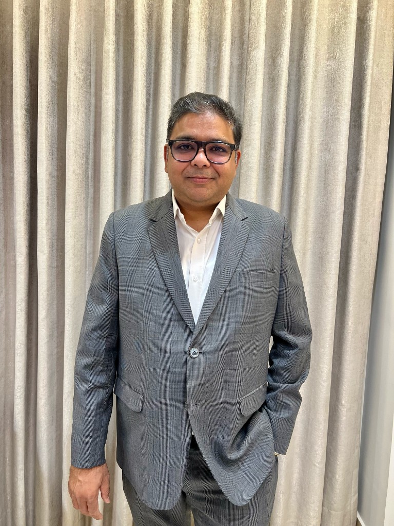 Mr Vishal Jain Mr Vishal Jain